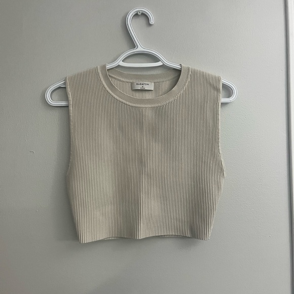 Babaton Sculpt Knit Muscle Cropped Tank - Picture 4 of 6